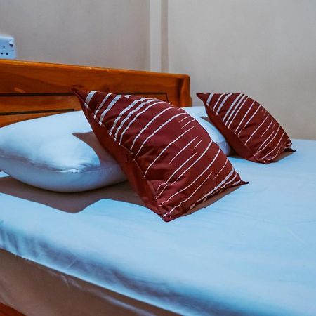 Viveka Inn Guest And Yala Safari Tissamaharama Kültér fotó