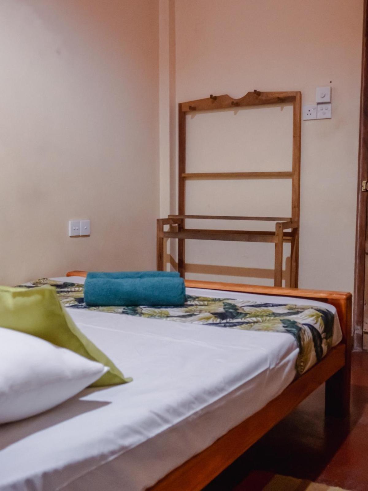 Viveka Inn Guest And Yala Safari Tissamaharama Kültér fotó